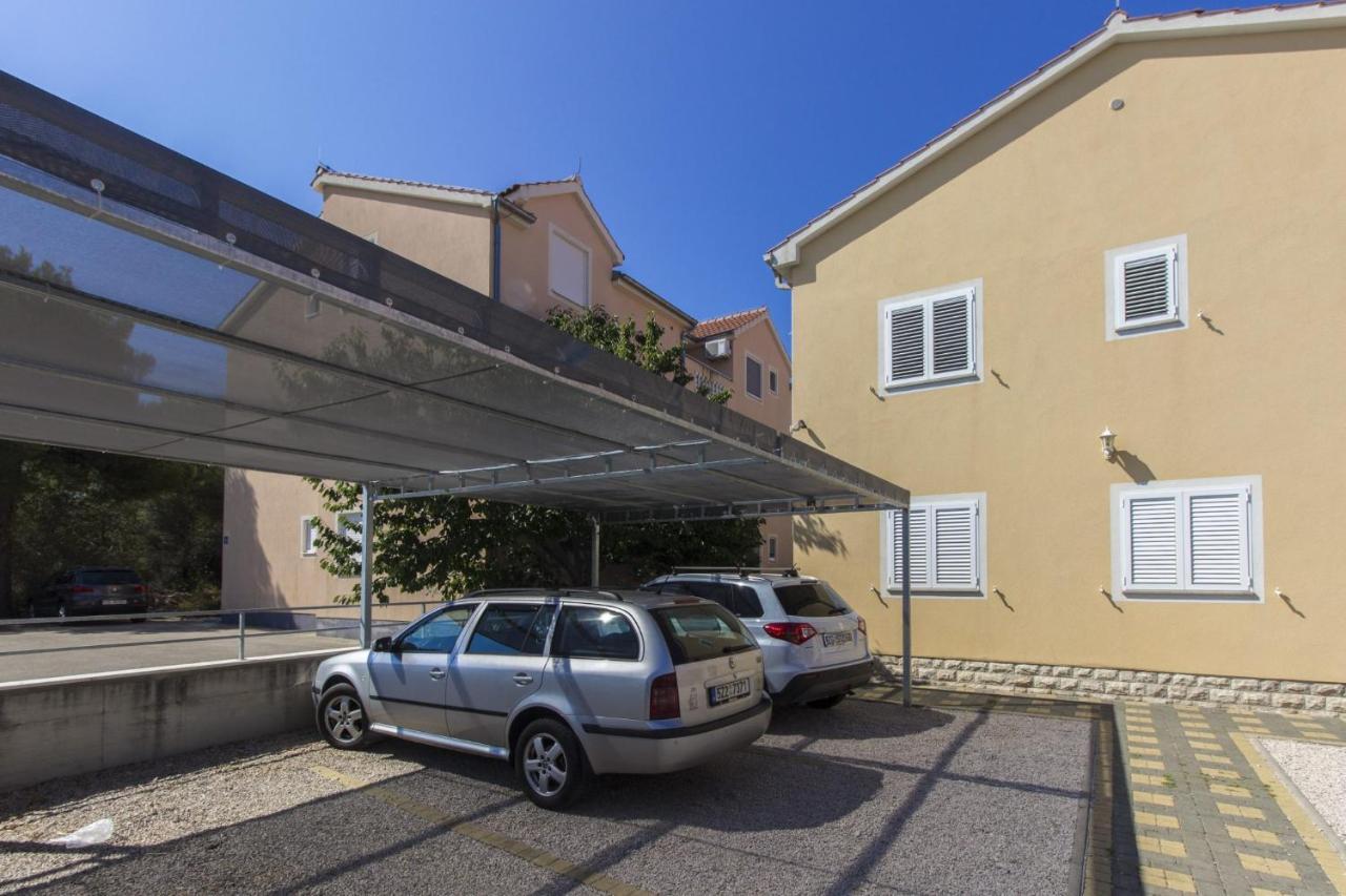 Apartments Dalibor Vodice Extérieur photo
